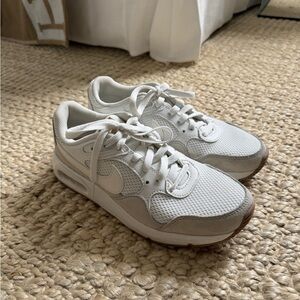 Nike sz 7.5 Women’s White and Light Gray Sneakers - worn once